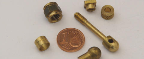 Auftragnehmer CNC-Metallverarbeitung